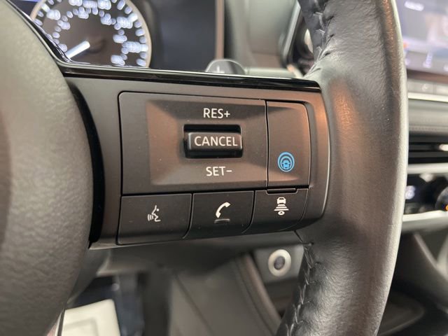 Used 2023 Nissan Rogue SL FWD image 23