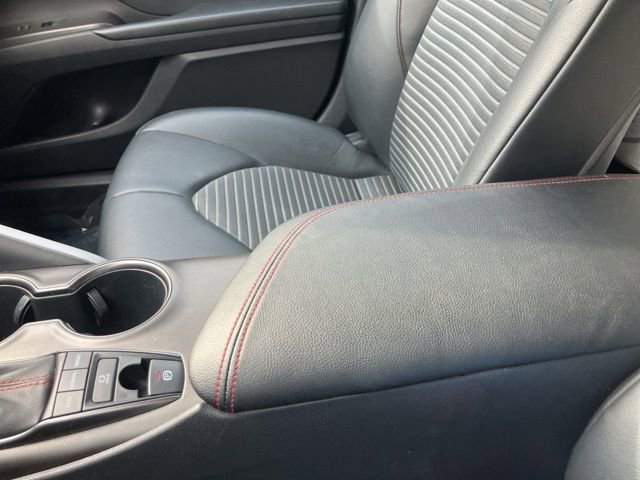 Used 2022 Toyota Camry TRD w/ TRD Package w/JBL Audio image 27