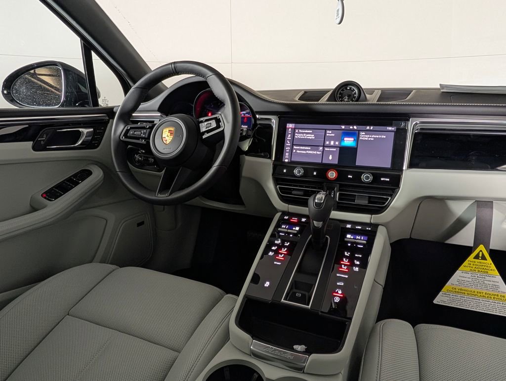 New 2026 Porsche Macan image 23