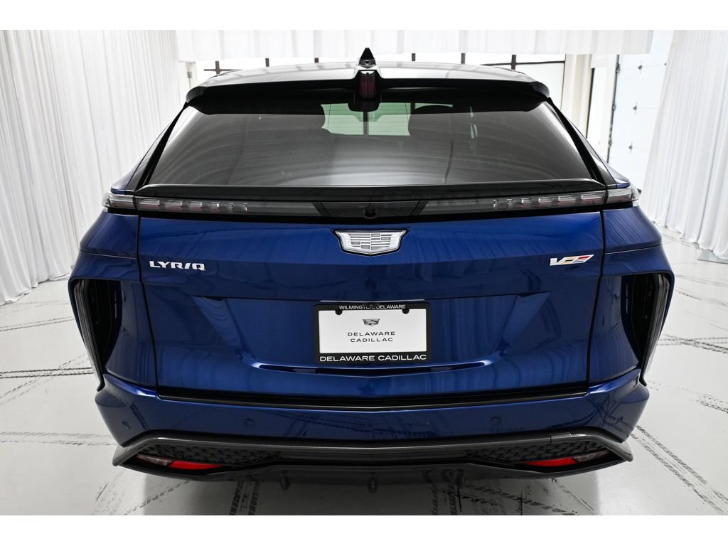 New 2026 Cadillac Lyriq V w/ Exterior Carbon Fiber Package AWD/4WD image 6