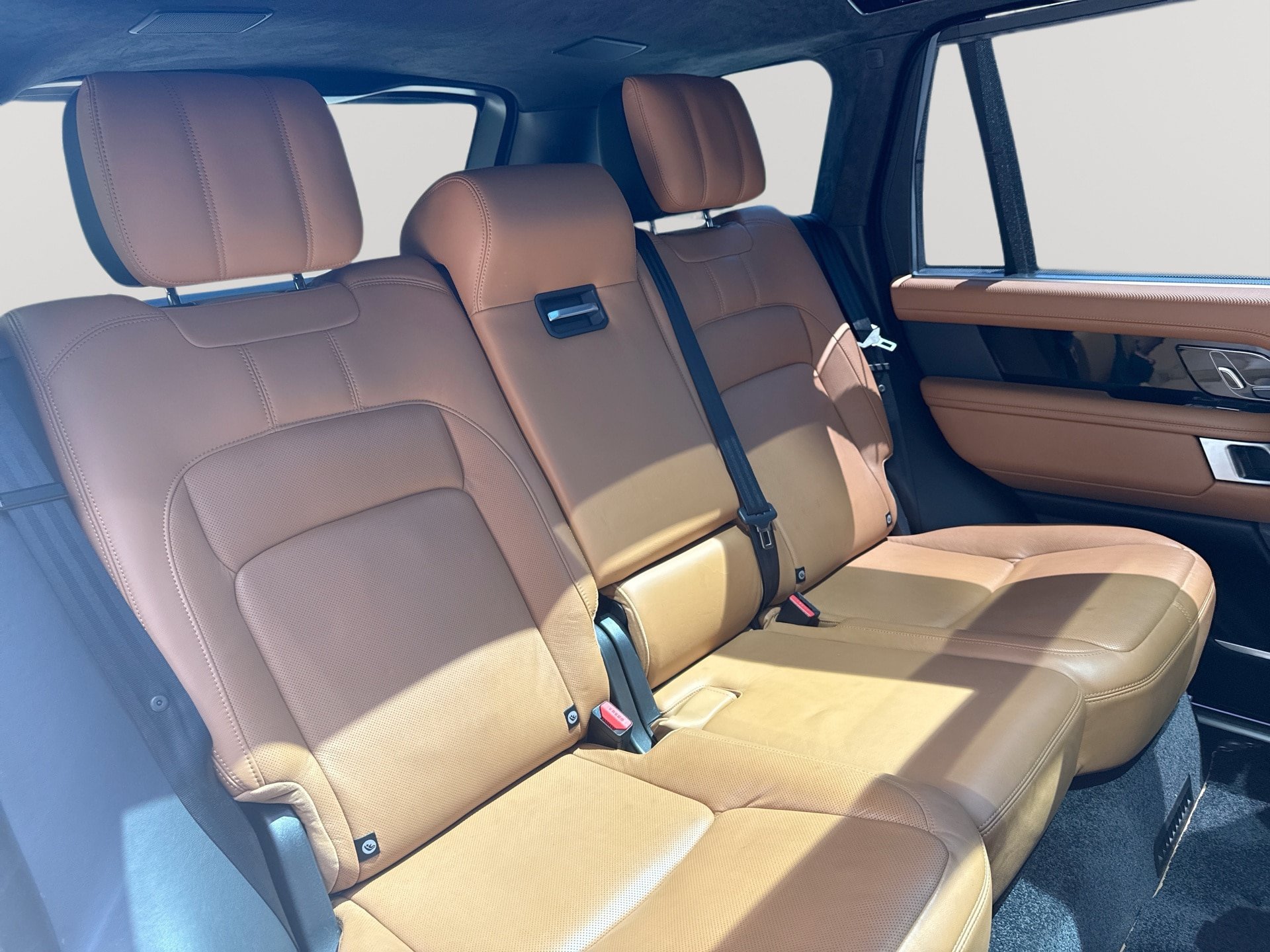 Used 2021 Land Rover Range Rover Long Wheelbase Autobiography AWD/4WD image 26