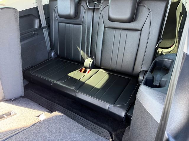 Used 2022 Volkswagen Tiguan SE FWD image 24