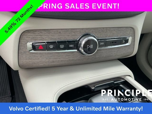 Certified 2023 Volvo XC90 B6 Core w/ Climate Package image 19