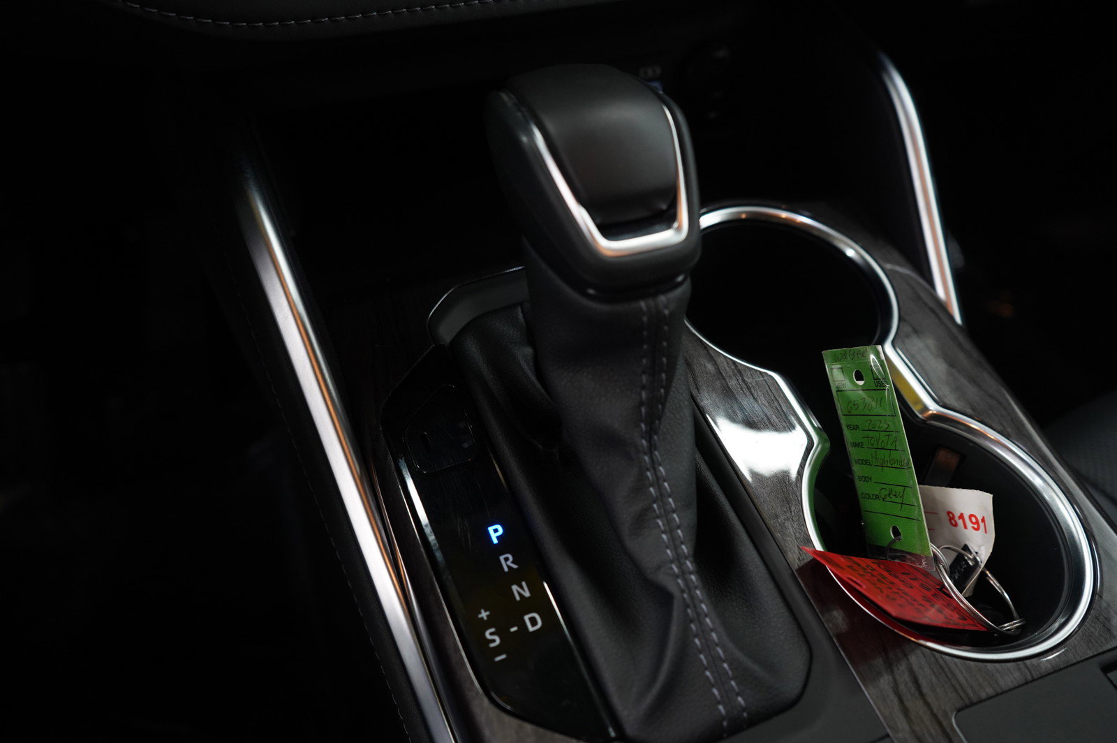 Used 2025 Toyota Highlander Platinum image 20