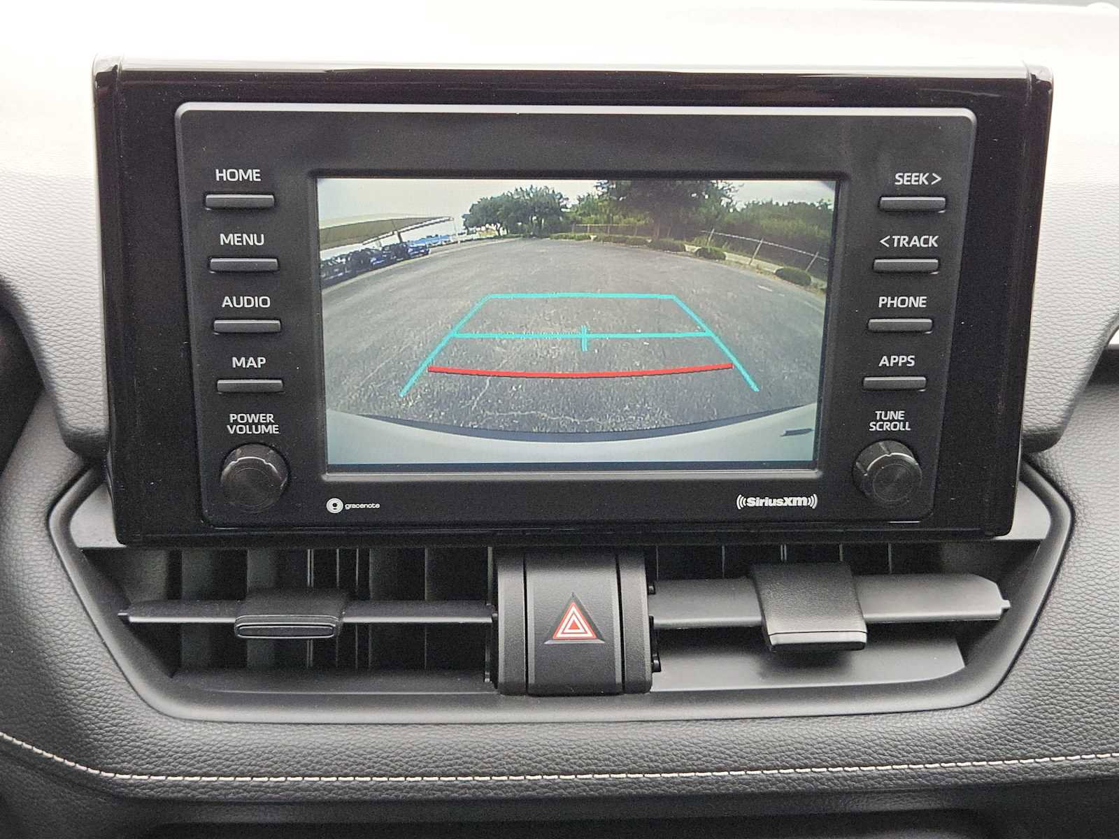 Used 2020 Toyota RAV4 LE image 19