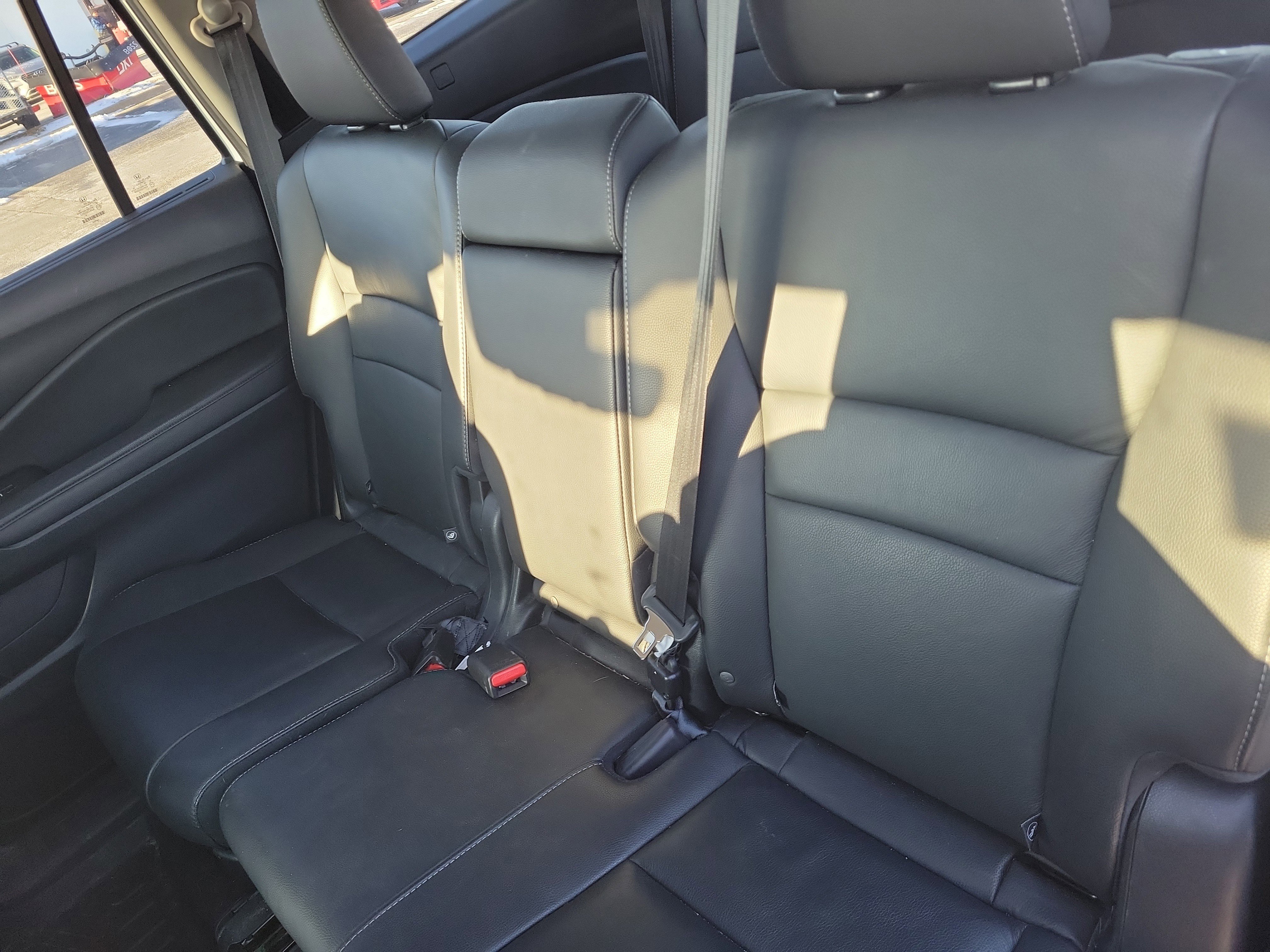 Used 2021 Honda Pilot Special Edition image 12