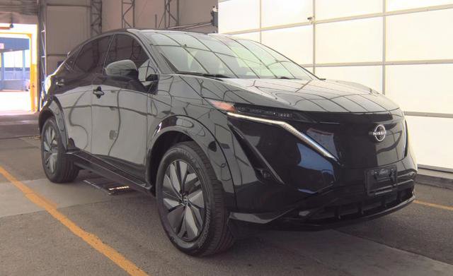 Used 2024 Nissan Ariya AWD image 2