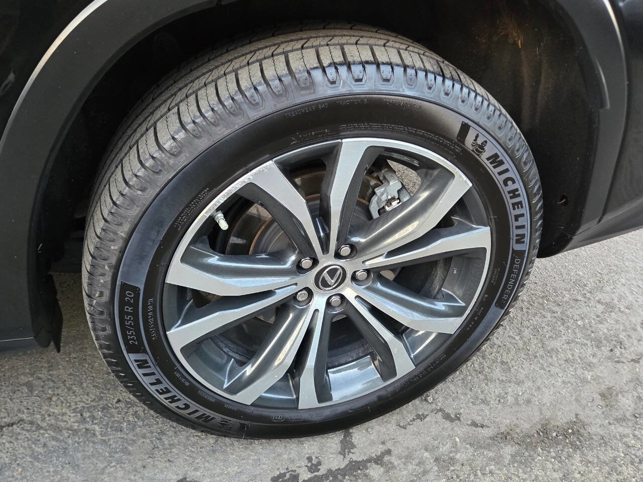 Used 2022 Lexus RX 450h AWD w/ Premium Package image 34