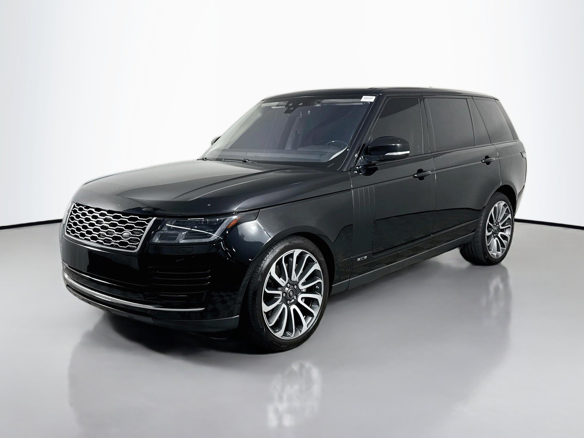 Used 2020 Land Rover Range Rover Long Wheelbase HSE AWD/4WD image 4