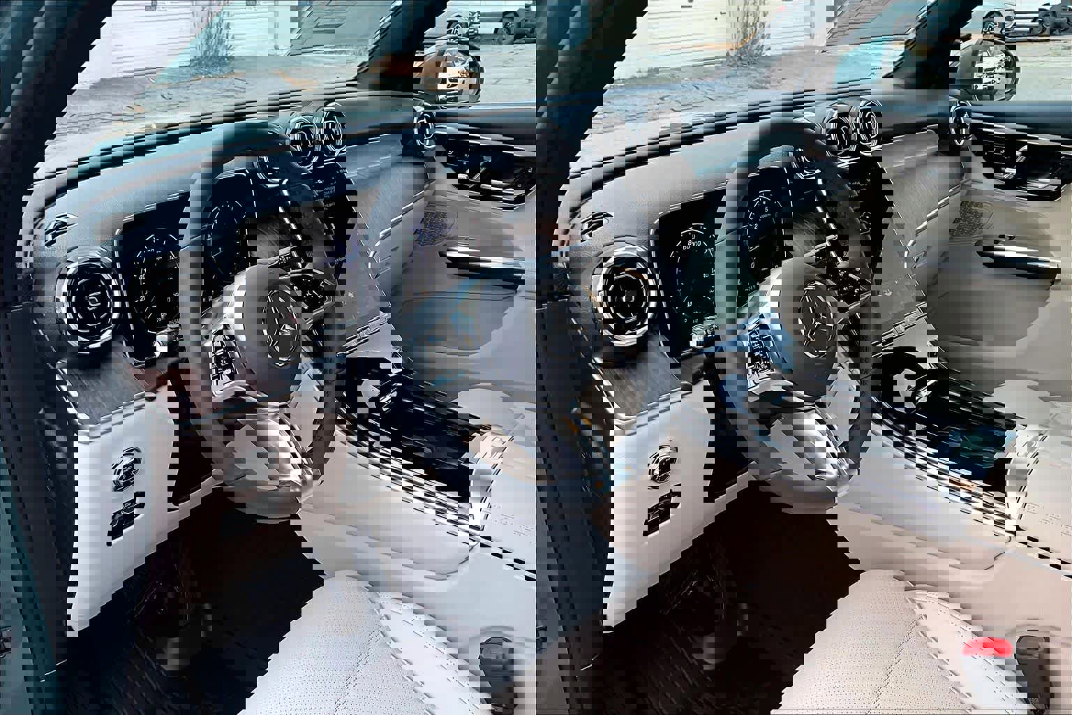 New 2026 Mercedes-Benz GLC 300 GLC 300 image 10