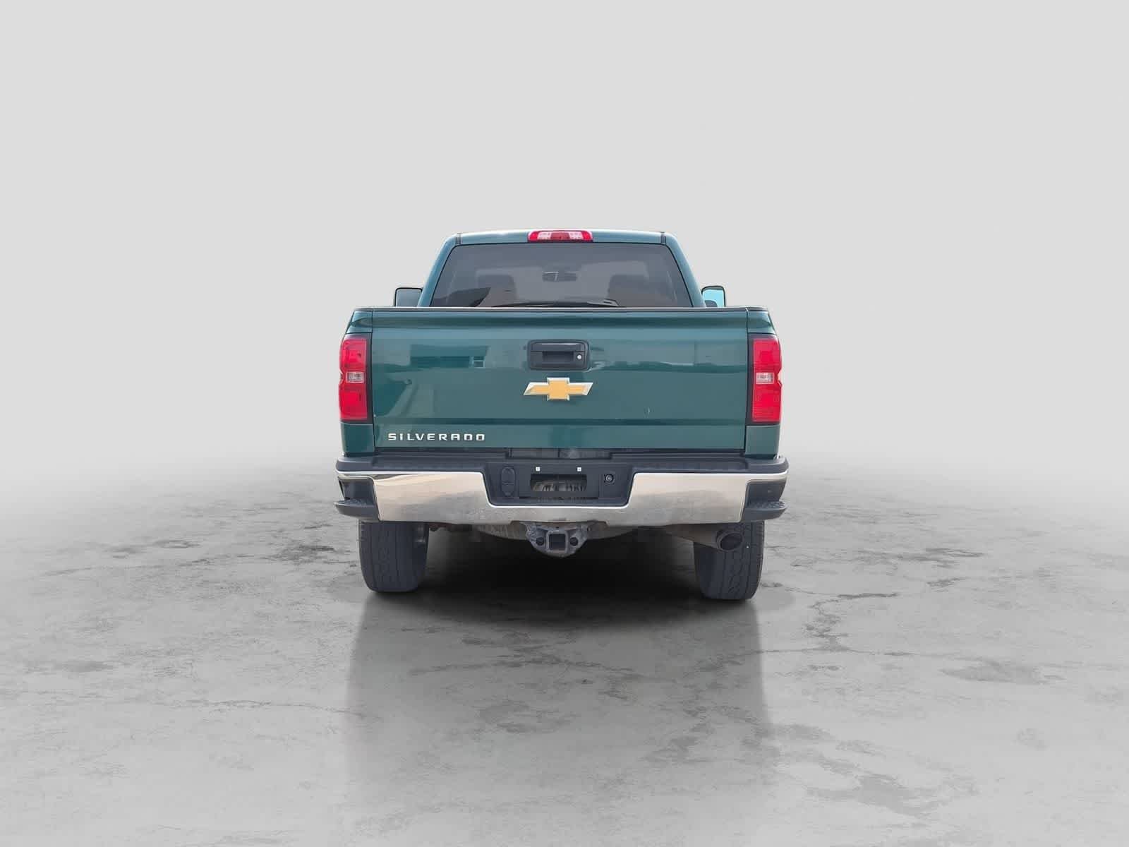 Used 2017 Chevrolet Silverado 2500 W/T w/ Snow Plow Prep Package AWD/4WD image 7