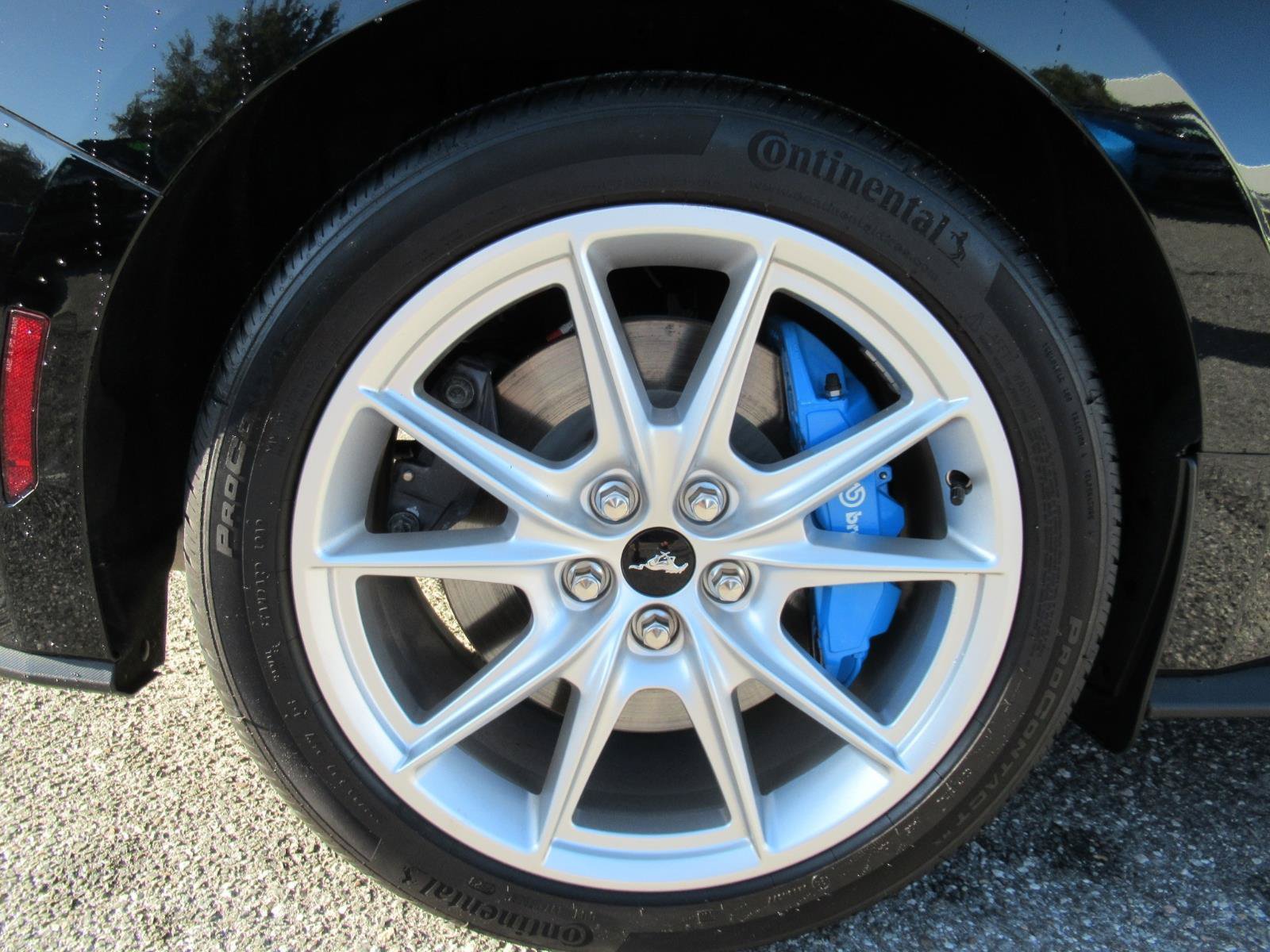 Used 2024 Ford Mustang GT Premium RWD image 8