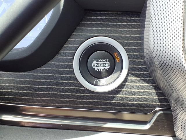 Used 2021 RAM 2500 Limited AWD/4WD image 12