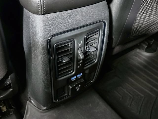 Used 2019 Jeep Grand Cherokee Limited AWD/4WD image 23