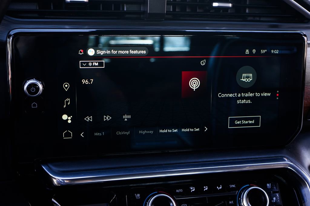 Used 2024 GMC Sierra 3500 Denali Ultimate image 31