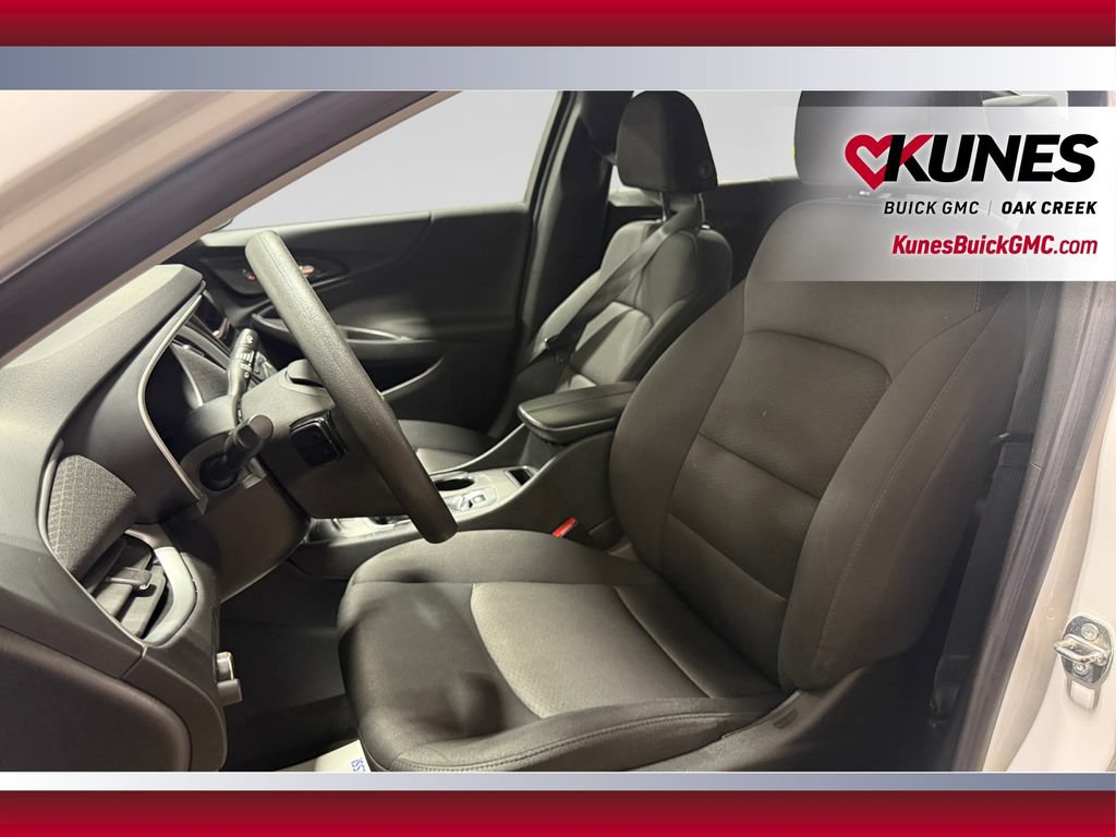 Used 2024 Chevrolet Malibu LT FWD image 23