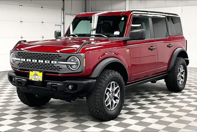 Used 2025 Ford Bronco Badlands AWD/4WD image 11