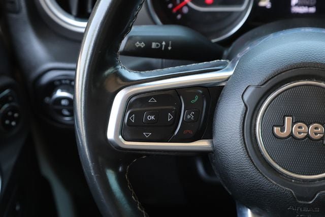 Used 2020 Jeep Gladiator Rubicon AWD/4WD image 13