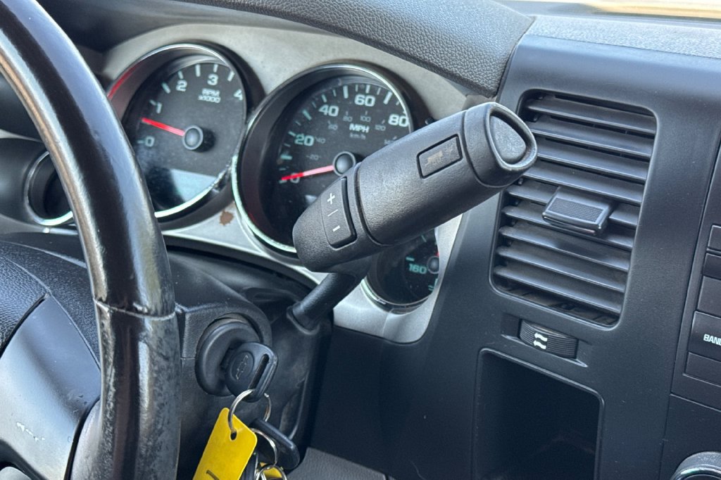 Used 2014 Chevrolet Silverado 2500 W/T AWD/4WD image 20