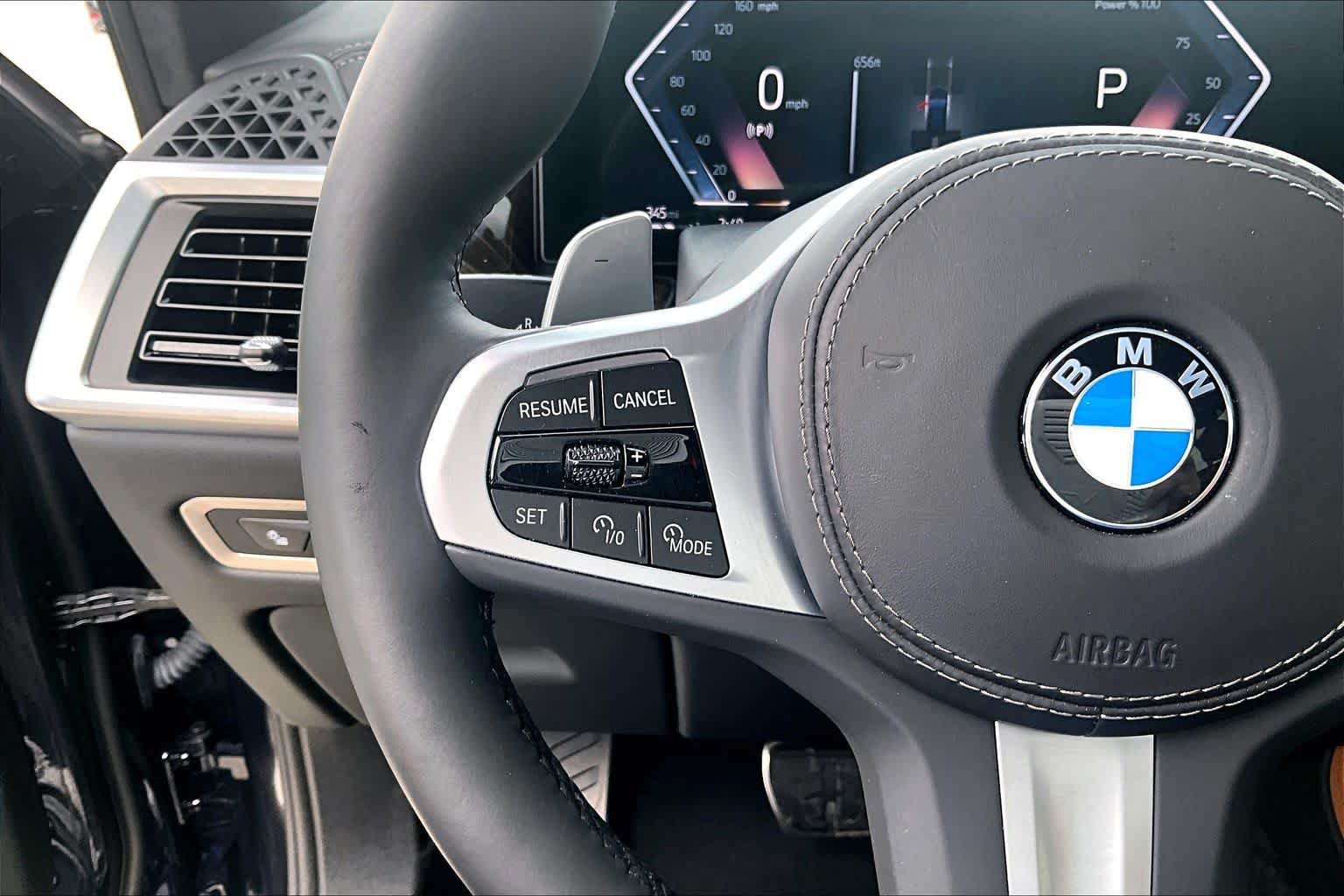 Used 2025 BMW X7 xDrive40i w/ M Sport Package AWD/4WD image 20