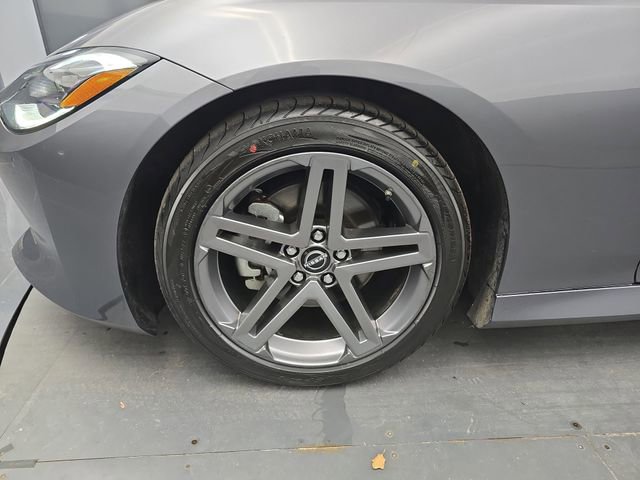 Used 2025 Nissan Z Sport w/ Floor Mat Package image 15