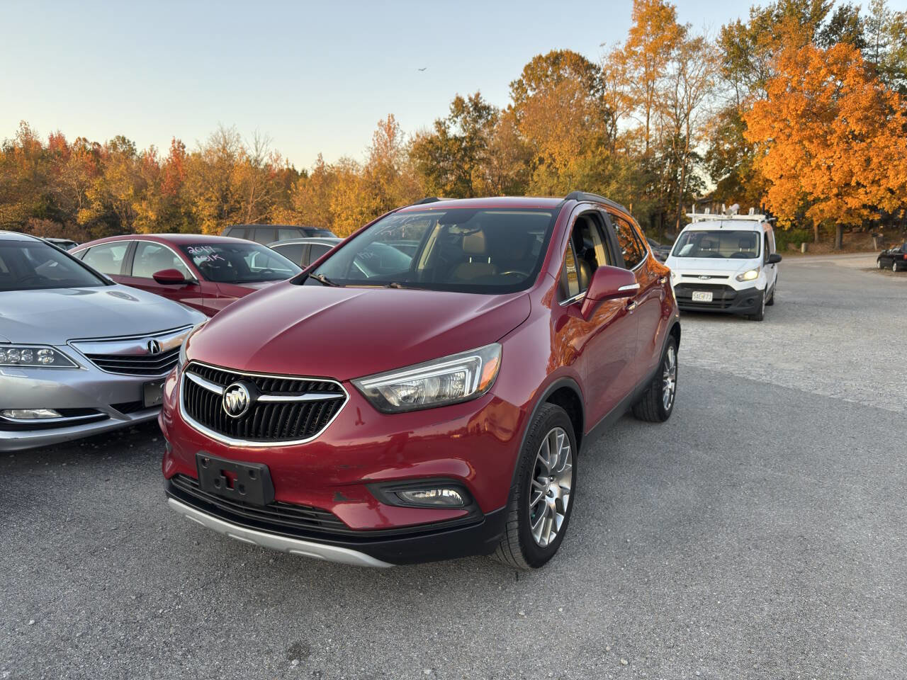 Used 2018 Buick Encore Sport Touring FWD image 2