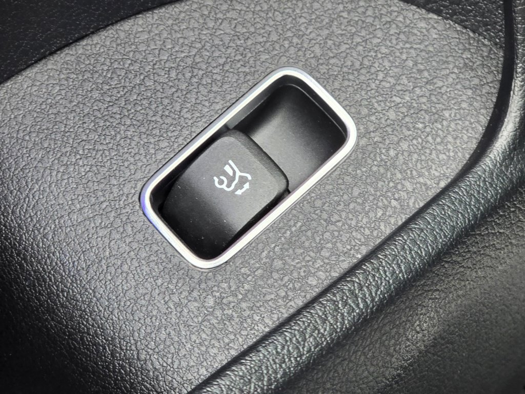 Used 2024 Mercedes-Benz GLE 53 AMG 4MATIC Coupe image 36
