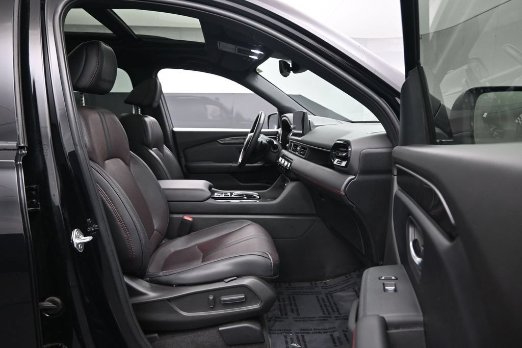 Used 2023 Honda Pilot Elite image 30