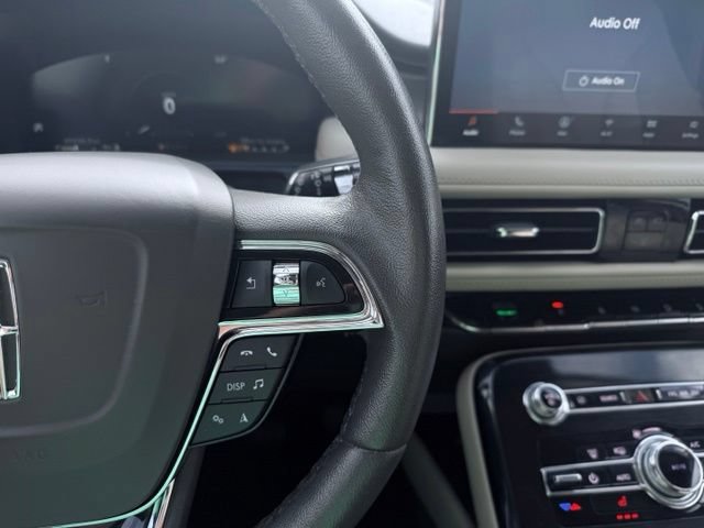 Certified 2023 Lincoln Nautilus AWD w/ Premium Package image 30