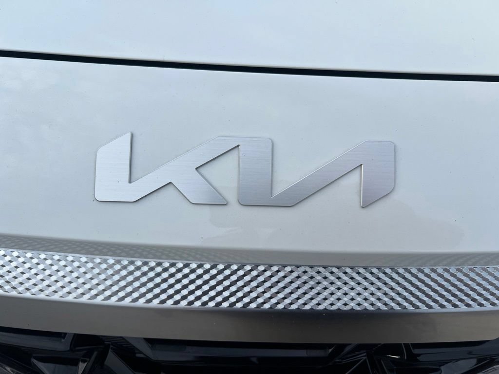 Certified 2025 Kia Seltos EX w/ EX Sunroof Package AWD/4WD image 34