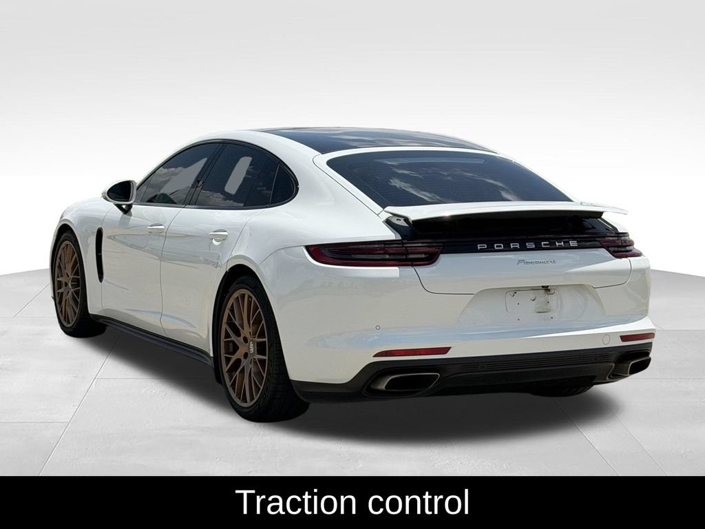 Used 2018 Porsche Panamera RWD image 7