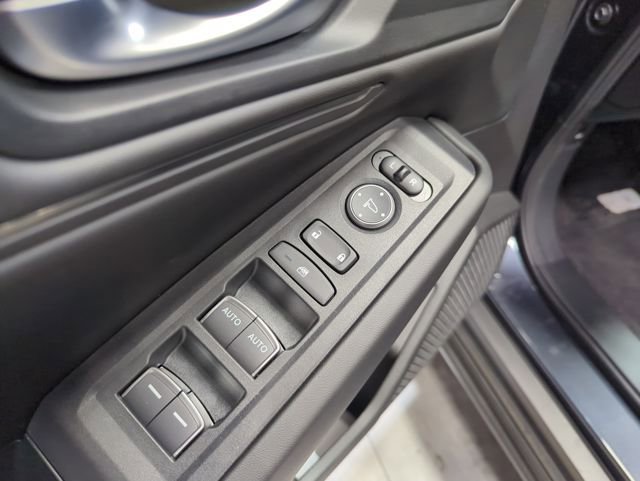 New 2025 Honda Accord SE image 12