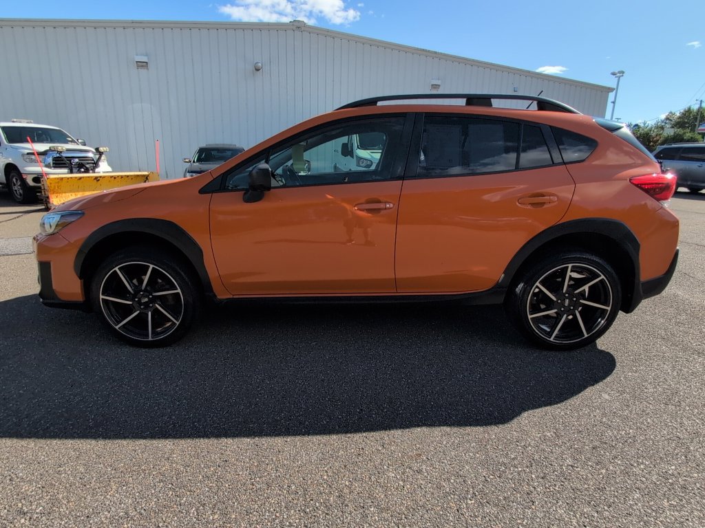 Used 2018 Subaru Crosstrek 2.0i AWD/4WD image 3