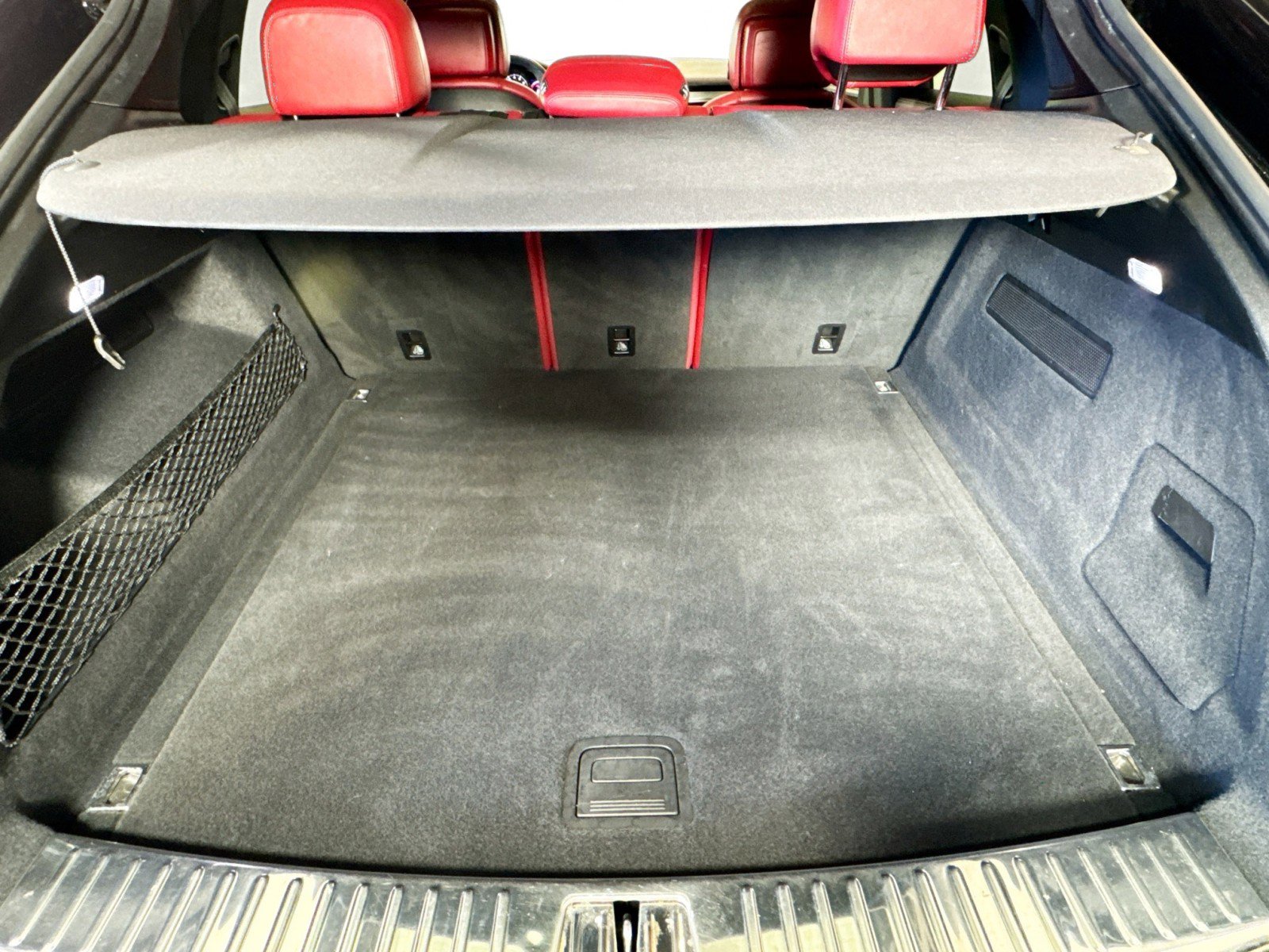 Used 2023 Porsche Cayenne Platinum Edition image 22