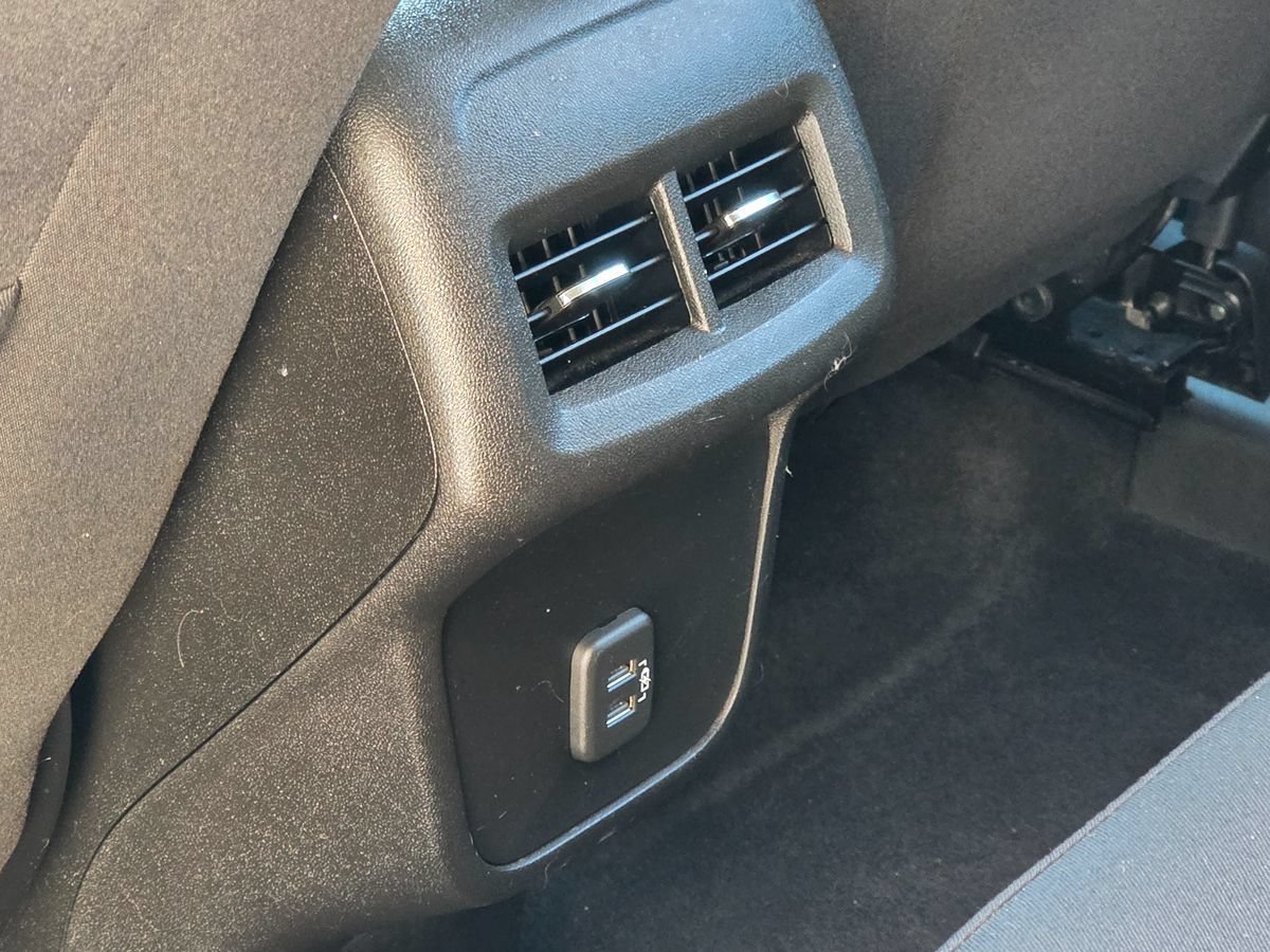 Used 2019 Chevrolet Equinox LT AWD/4WD image 26