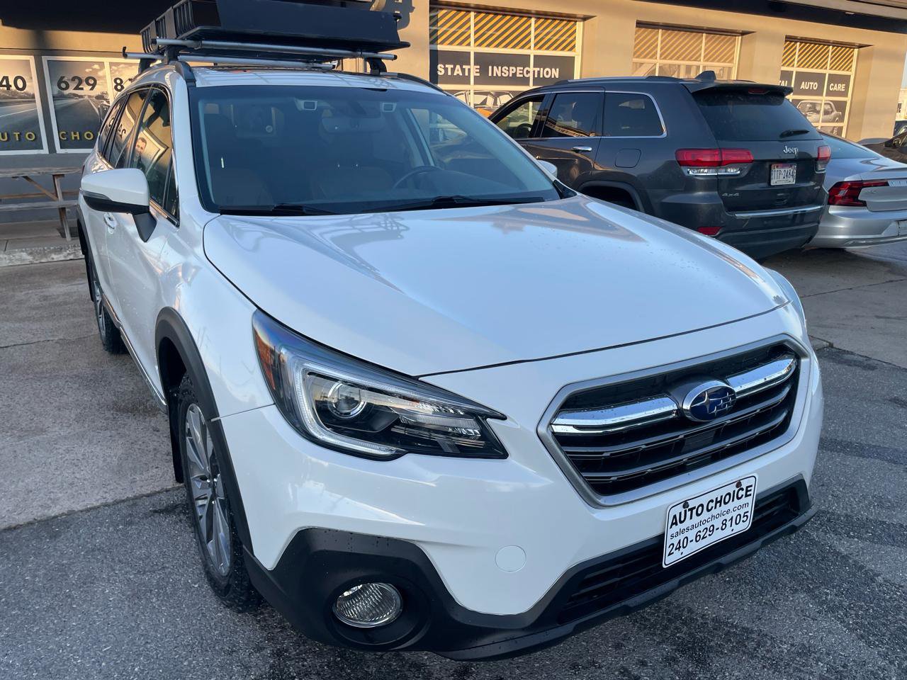 Used 2018 Subaru Outback 3.6R Touring image 18