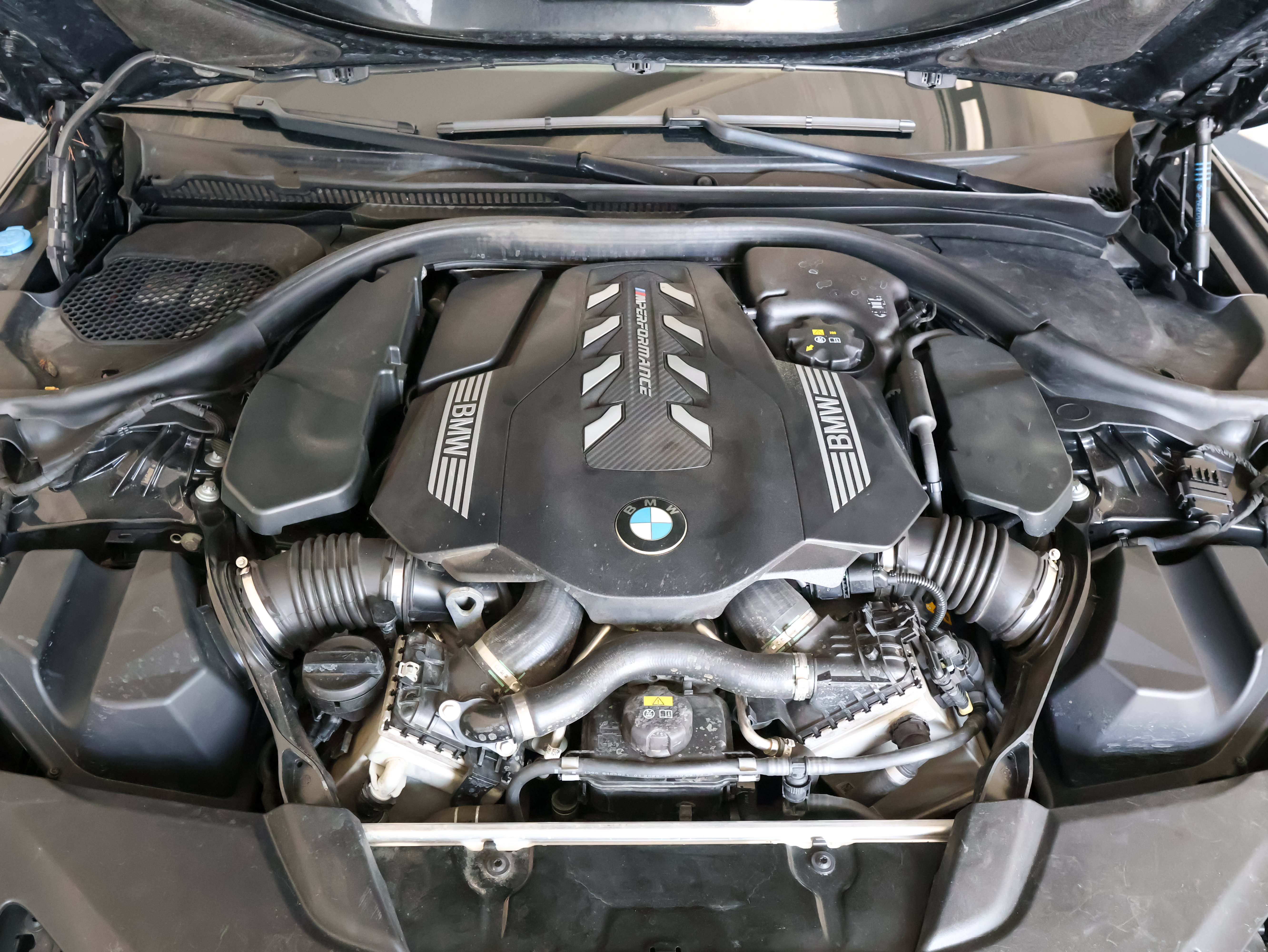 Used 2021 BMW M550i xDrive w/ Executive Package AWD/4WD image 55