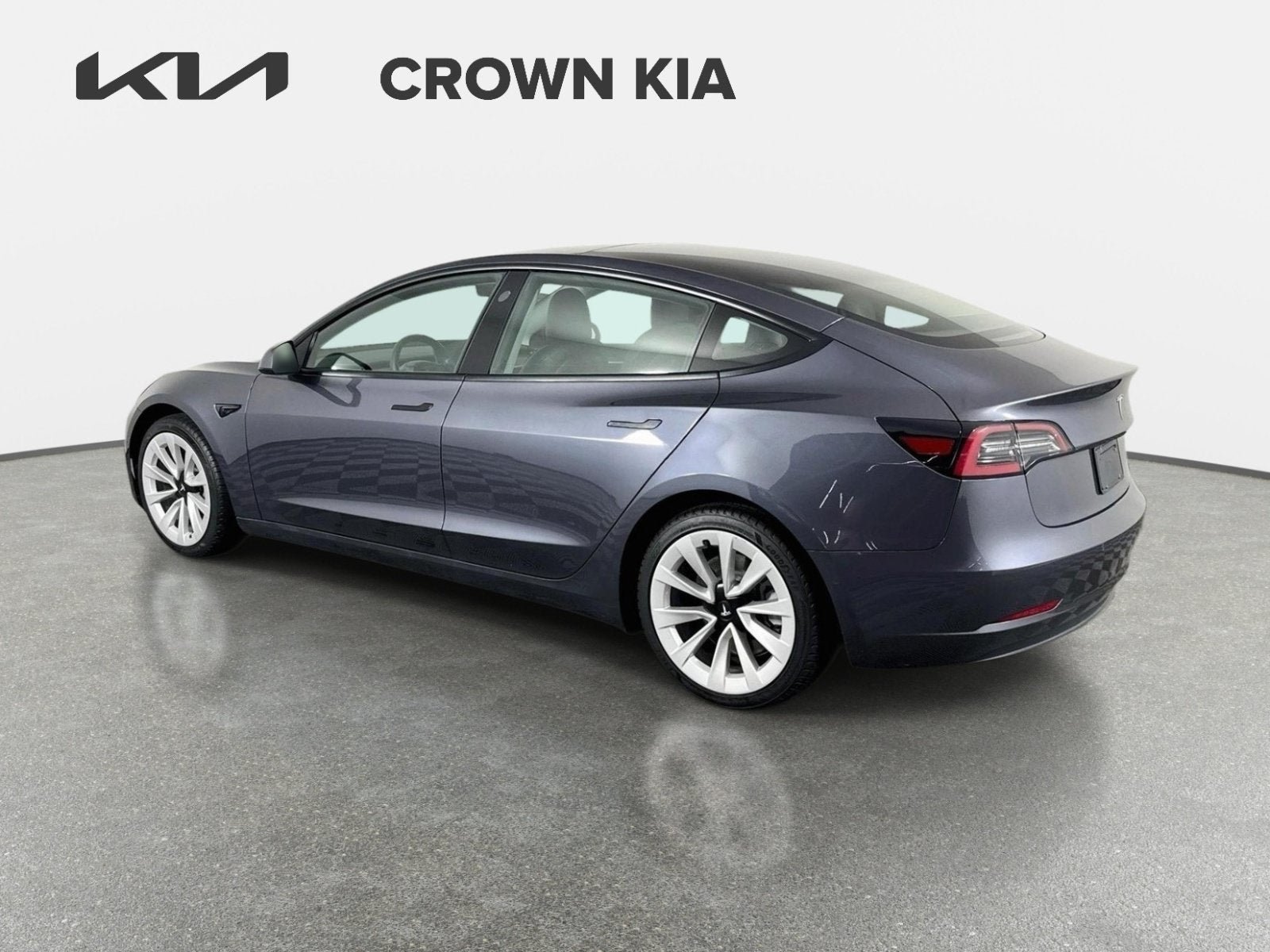 Used 2022 Tesla Model 3 Standard Range RWD image 8