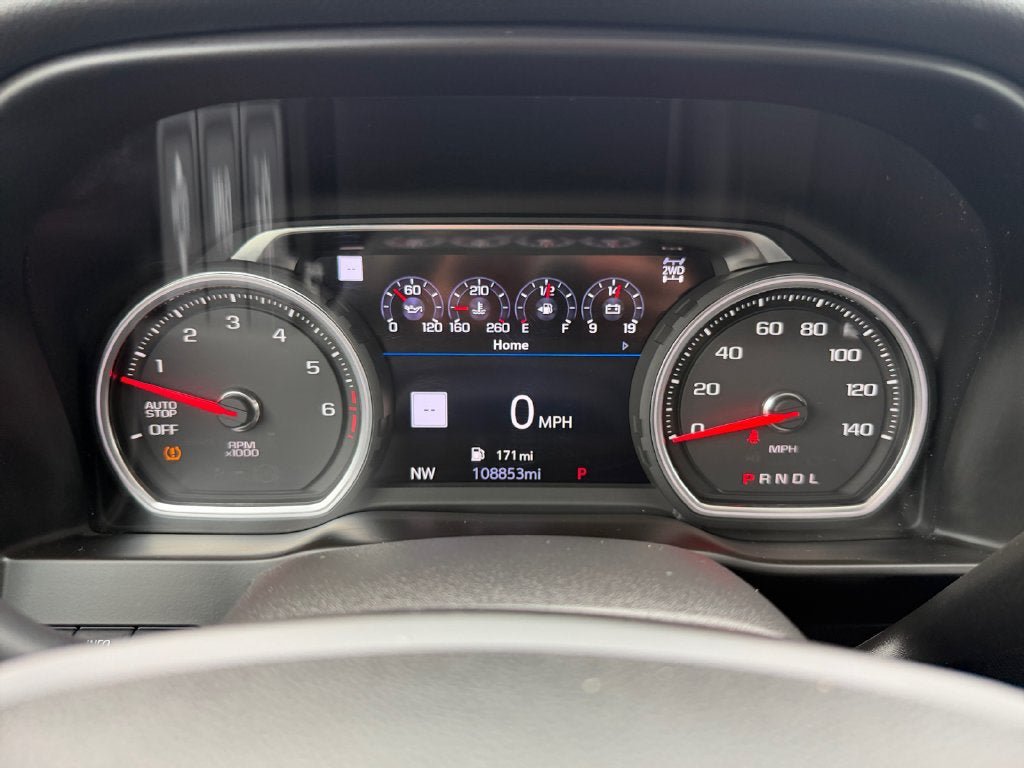 Used 2019 Chevrolet Silverado 1500 High Country w/ Technology Package AWD/4WD image 15