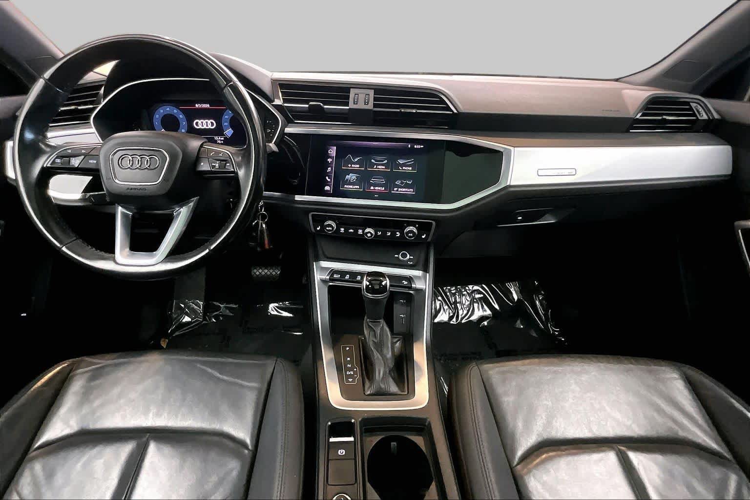 Used 2020 Audi Q3 2.0T Premium AWD/4WD image 16