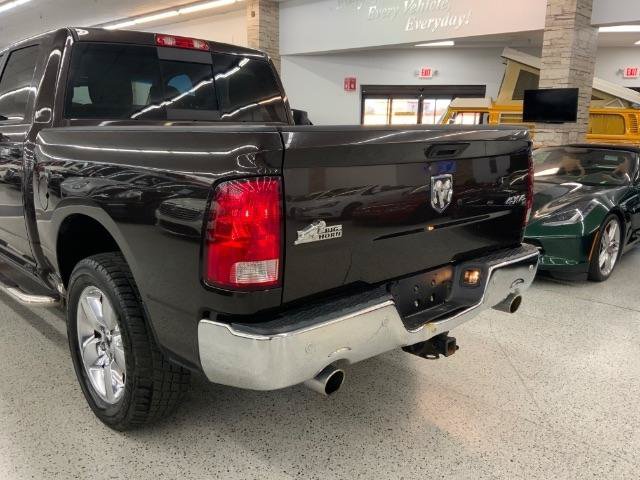 Used 2017 RAM 1500 Big Horn AWD/4WD image 39