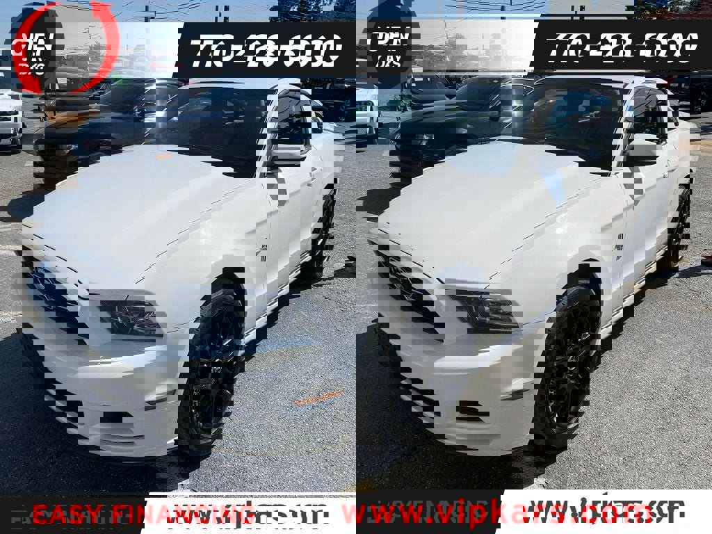 Used 2013 Ford Mustang Premium