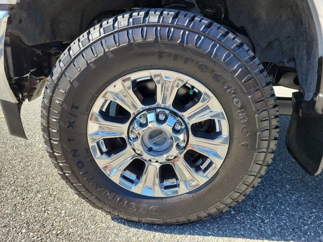 Used 2019 Ford F350 Lariat w/ Chrome Package AWD/4WD image 17