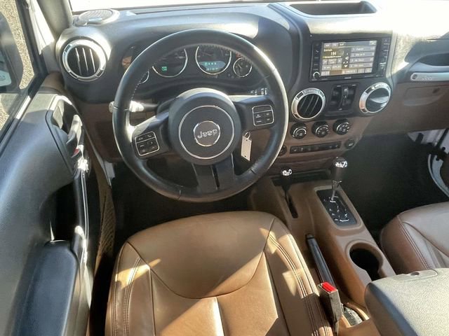 Used 2017 Jeep Wrangler Unlimited Sahara w/ Dual Top Group image 13