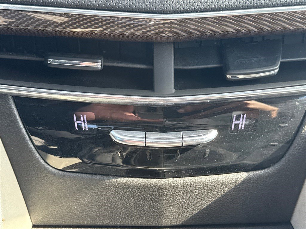 Used 2018 Cadillac CT6 Luxury image 34