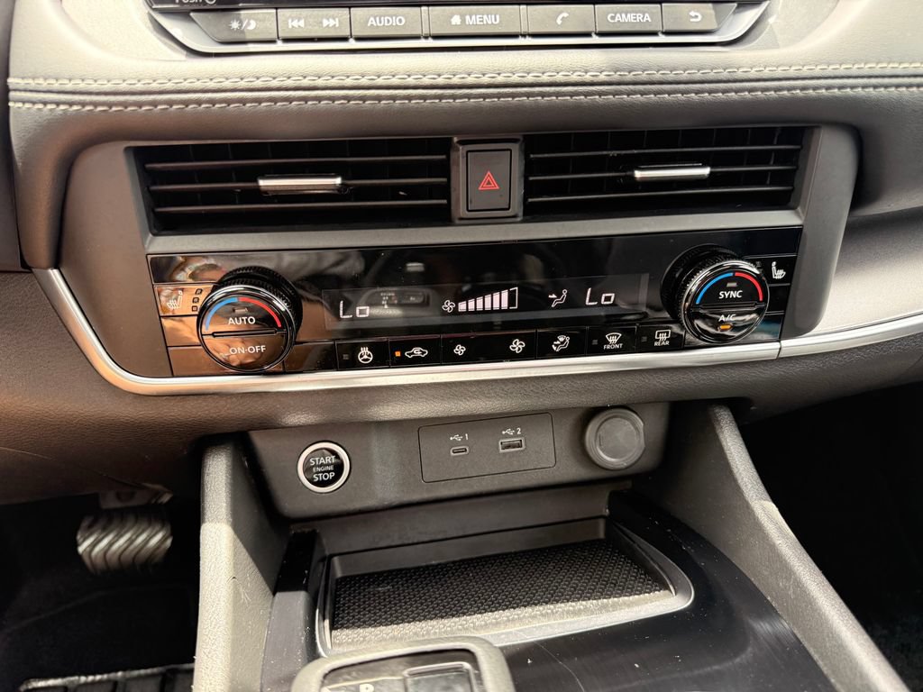 Used 2023 Nissan Rogue SV w/ SV Premium B Package FWD image 27