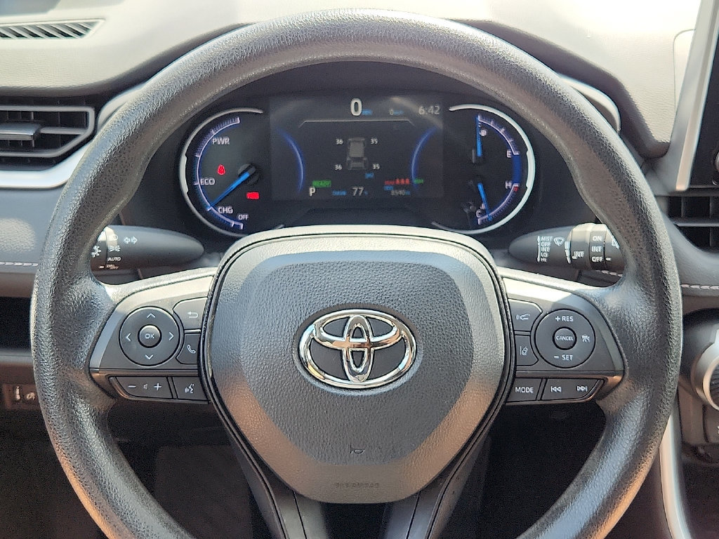 Certified 2024 Toyota RAV4 XLE AWD/4WD image 21