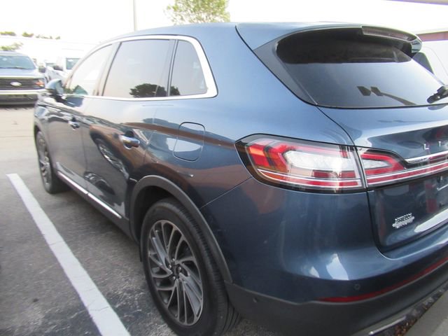 Used 2019 Lincoln Nautilus Reserve image 4