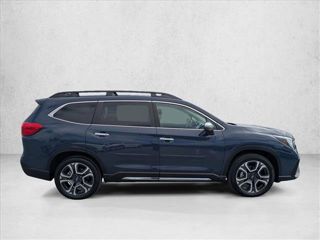 Used 2023 Subaru Ascent Touring AWD/4WD image 4