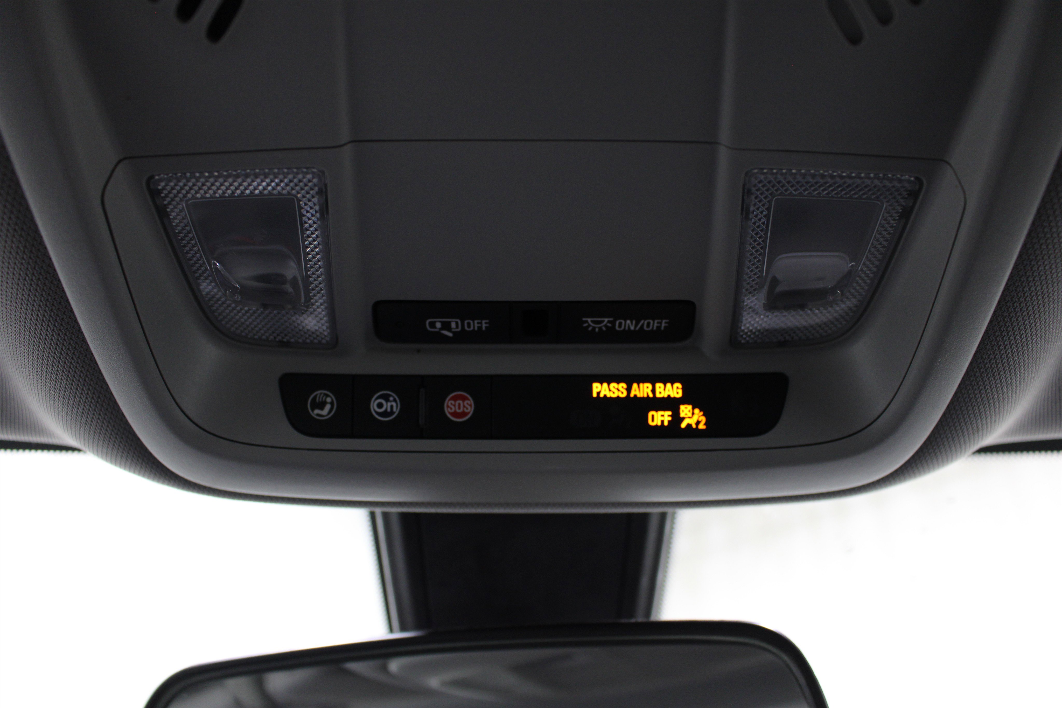 Used 2020 Chevrolet Malibu LT FWD image 18